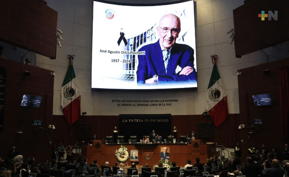 CONGRESO RINDE HOMENAJE Y GUARDA MINUTO DE SILENCIO EN MEMORIA DE ⁠ORTIZ PINCHETTI